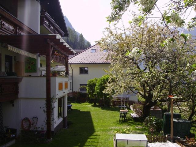 Haus Marion Lejlighed Jerzens Eksteriør billede